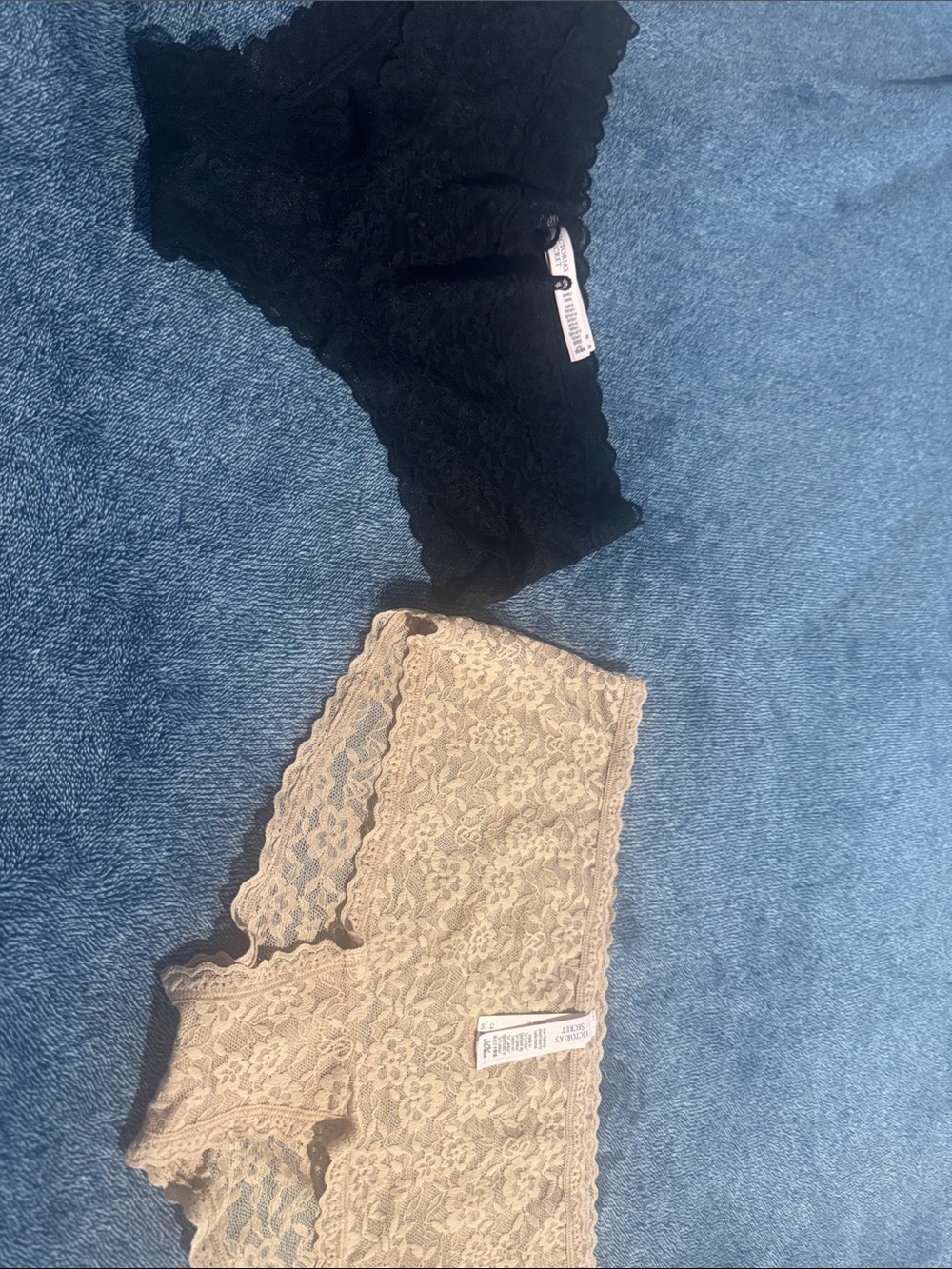 Victoria's Secret Black & Nude Lace panties-new with tags. Size large.